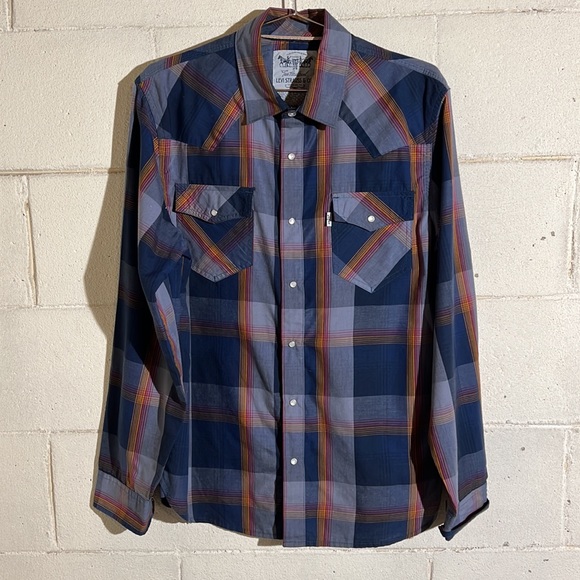 Levi’s Pearl Snap Flannel LS - Picture 6 of 6